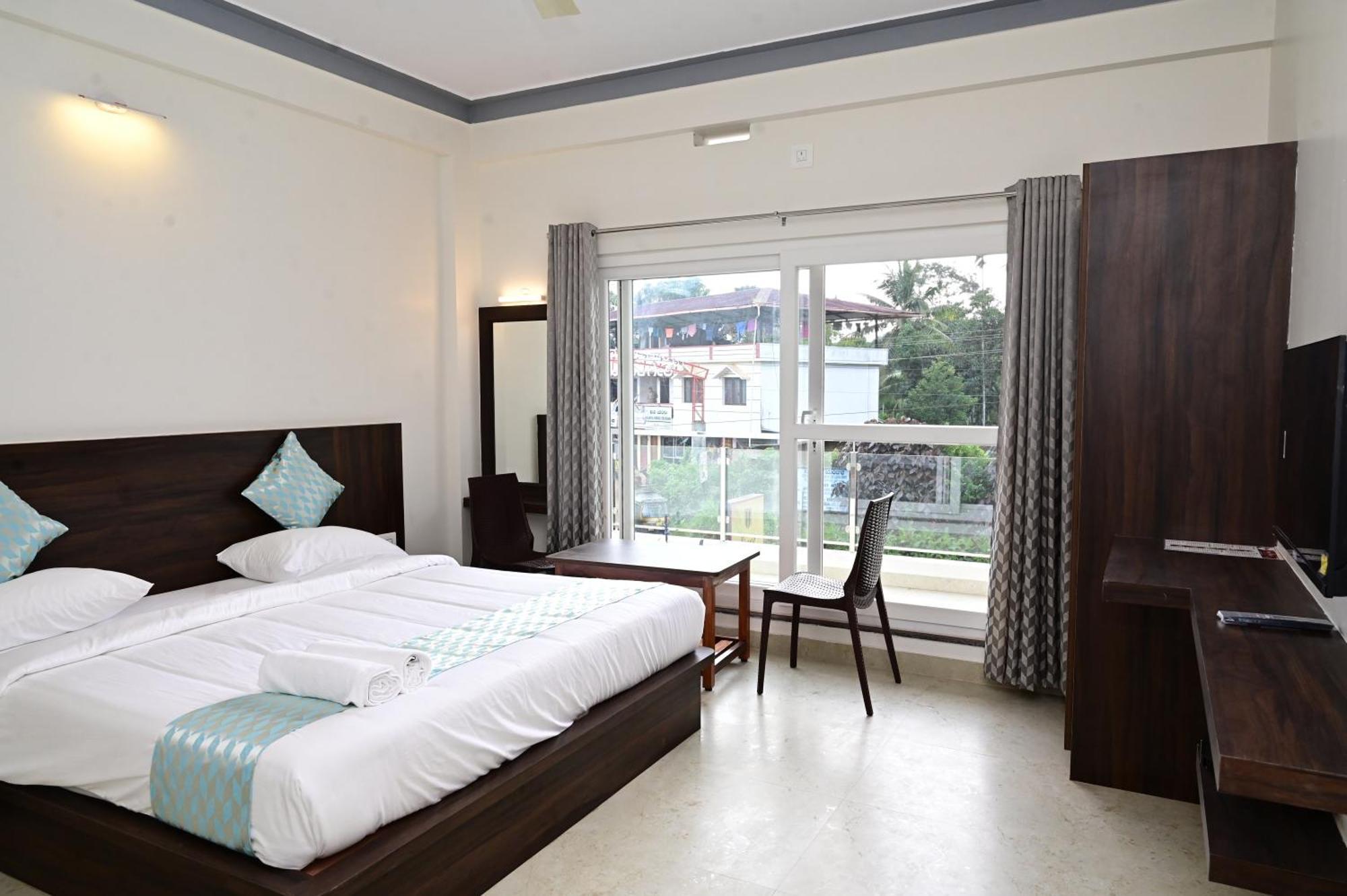 Grand Misty Heaven Villa Madikeri Kültér fotó