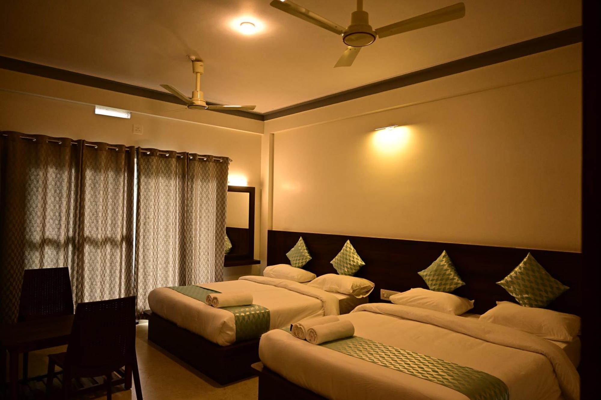 Grand Misty Heaven Villa Madikeri Kültér fotó