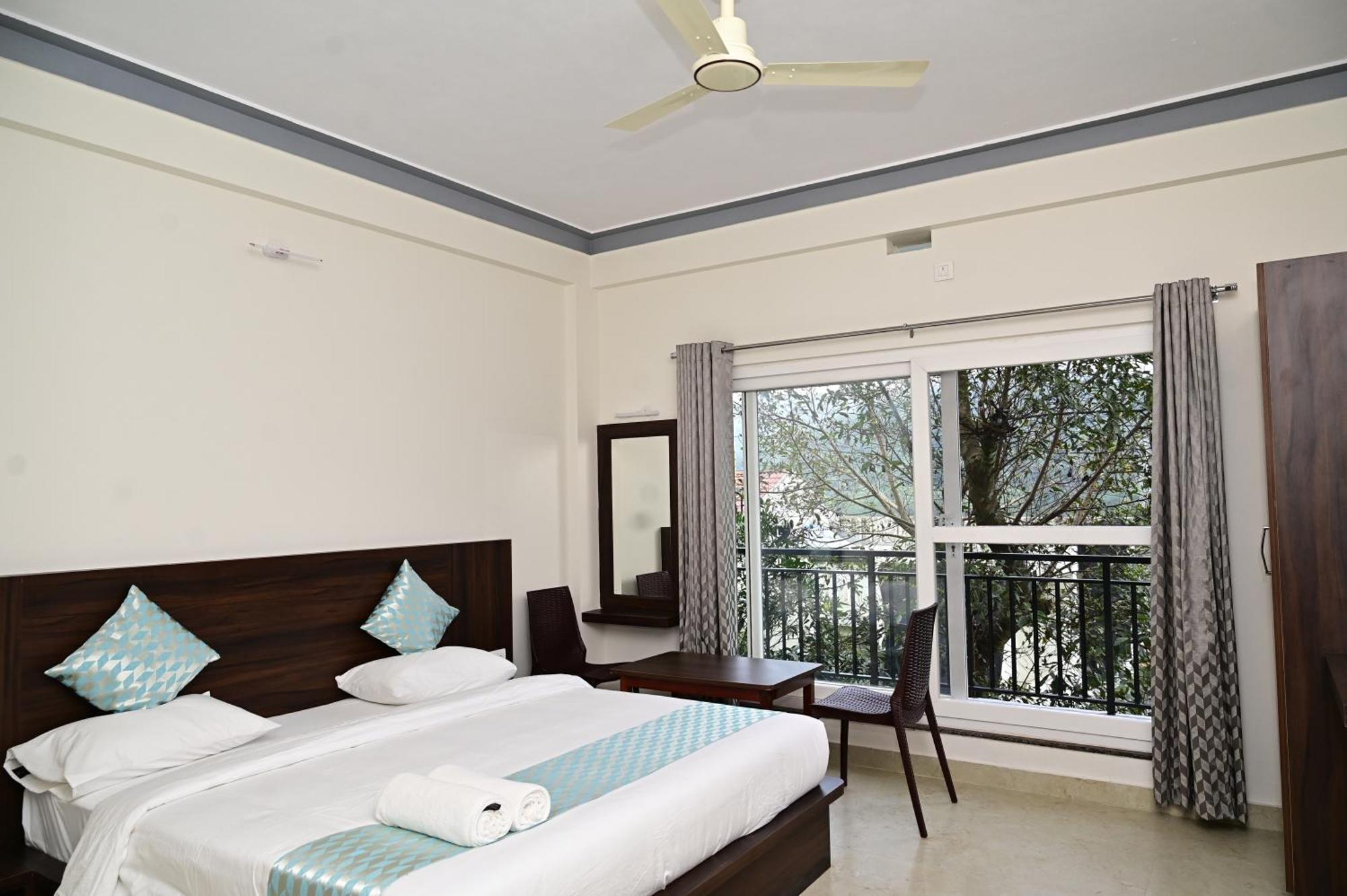 Grand Misty Heaven Villa Madikeri Kültér fotó