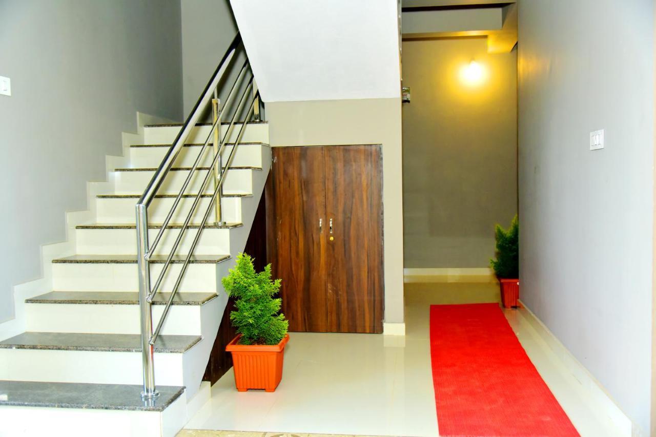 Grand Misty Heaven Villa Madikeri Kültér fotó